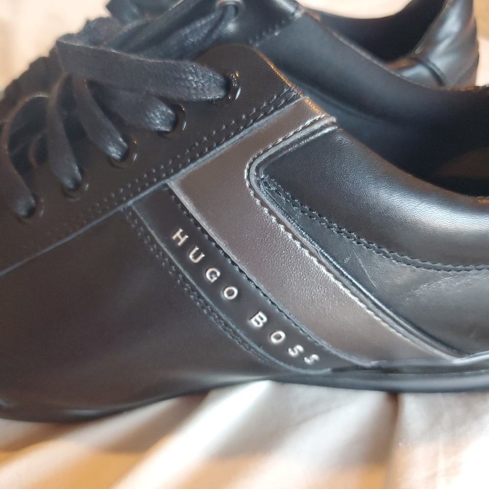 Hugo Boss Mens Black Leather Low Top Sneakers 50379246 Size 41 EU